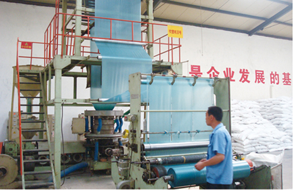 匯鑫收縮膜生產車間，生產設備